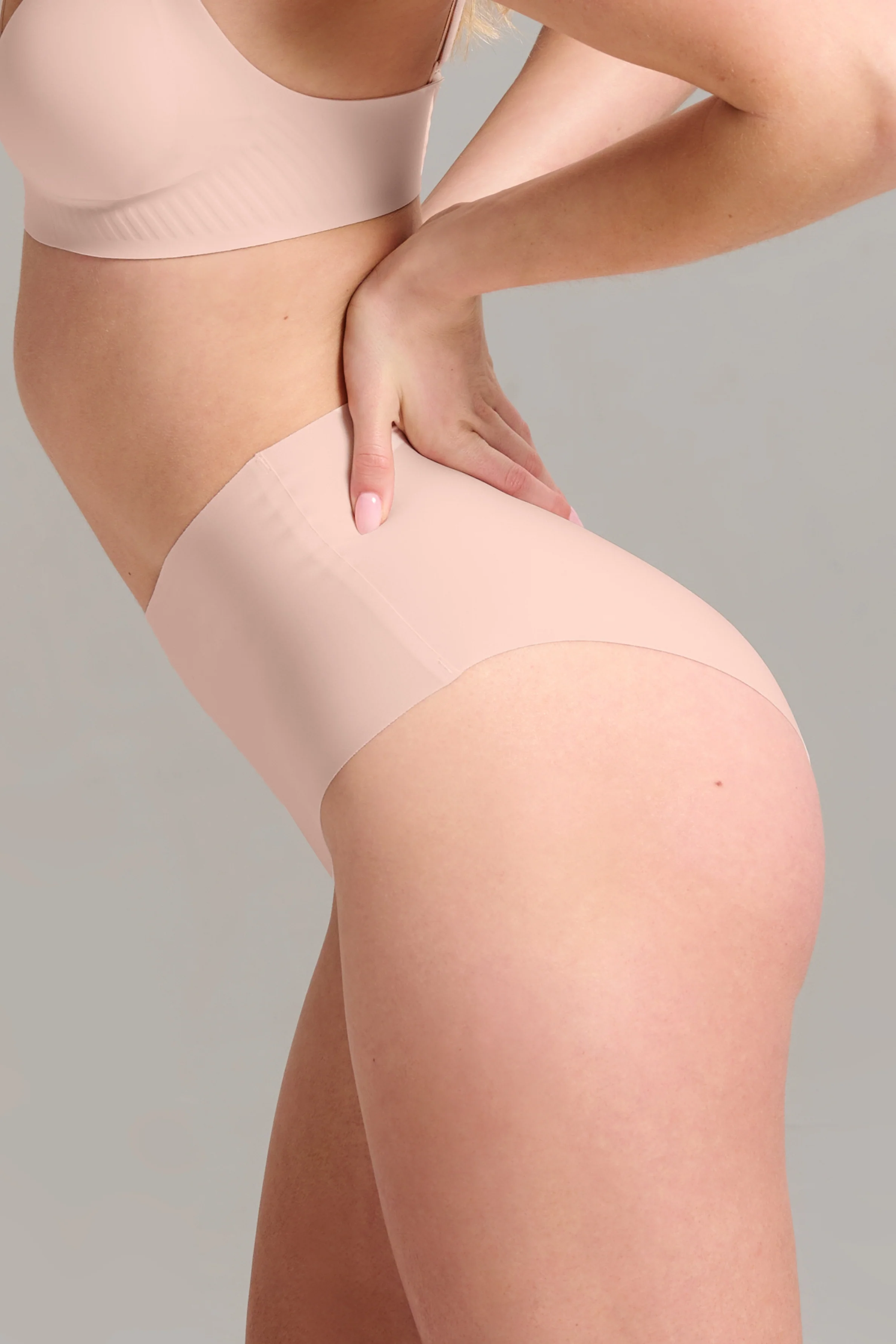 No-Show High Waist Brief - Image 27