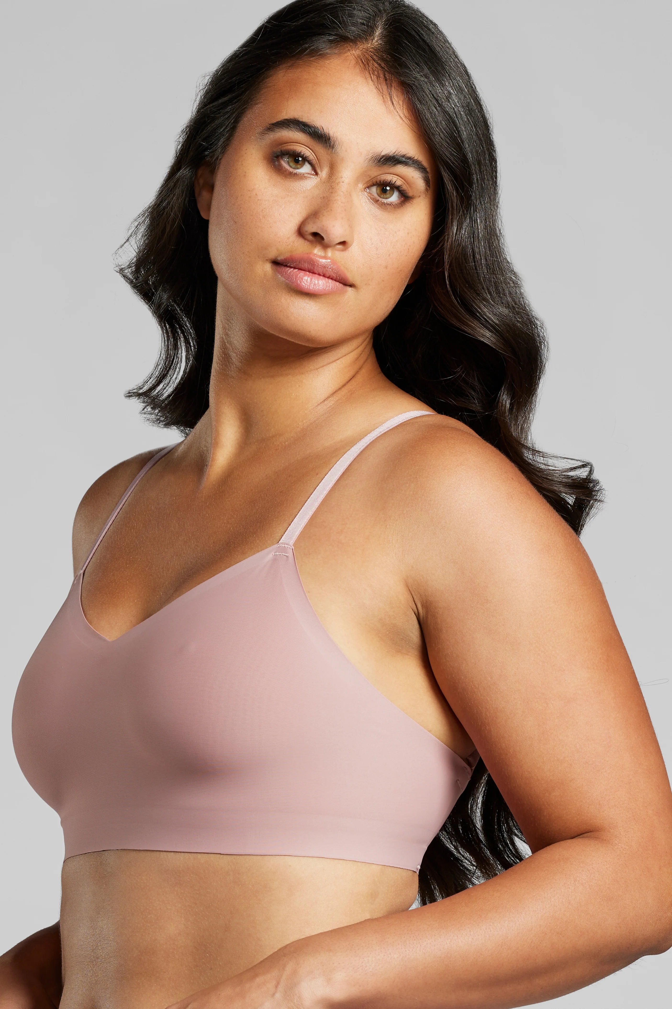 Invisible V-Neck Non-Padded Bra - Image 8