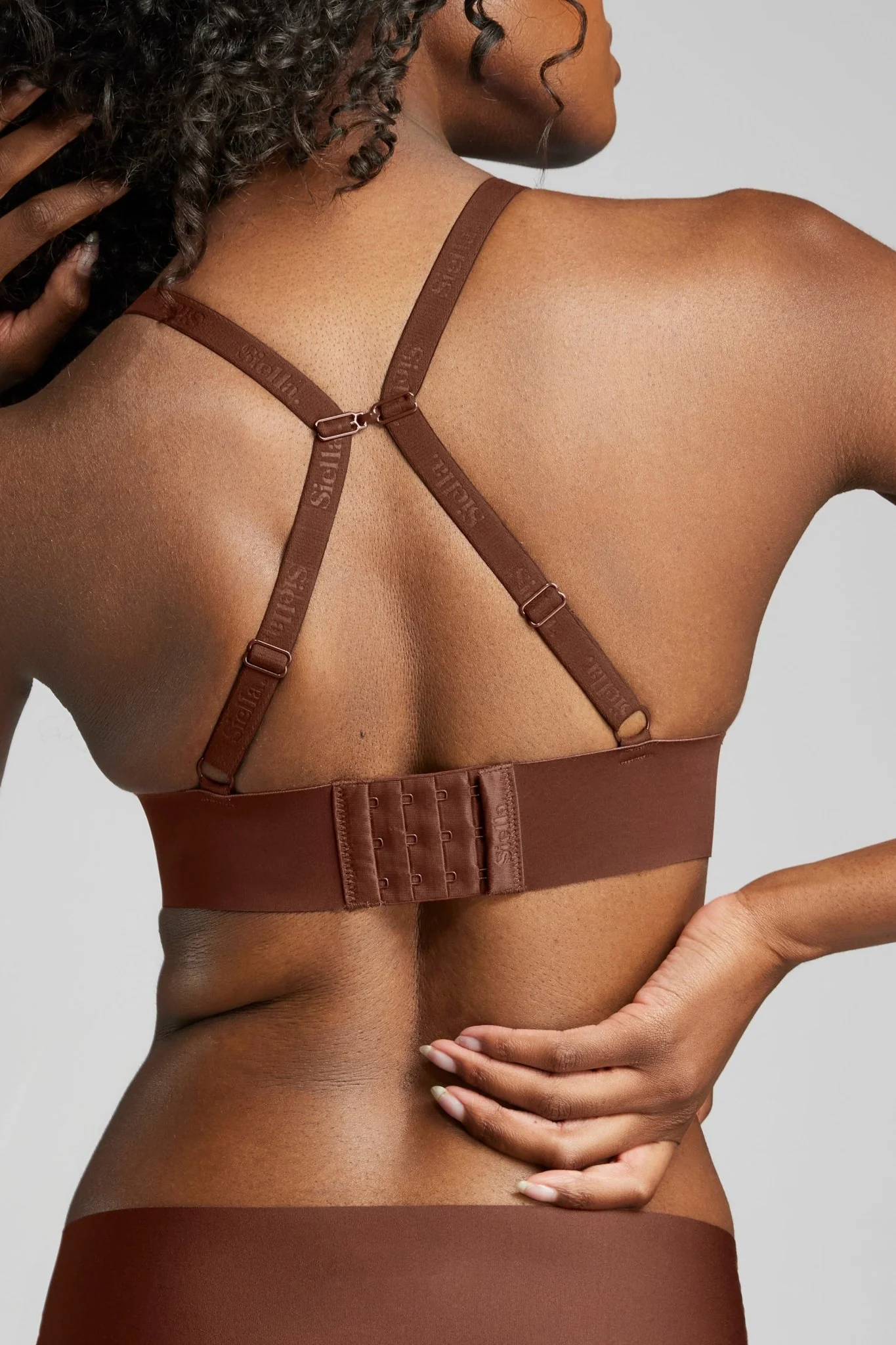 No-Show Triangle Bra - Image 37