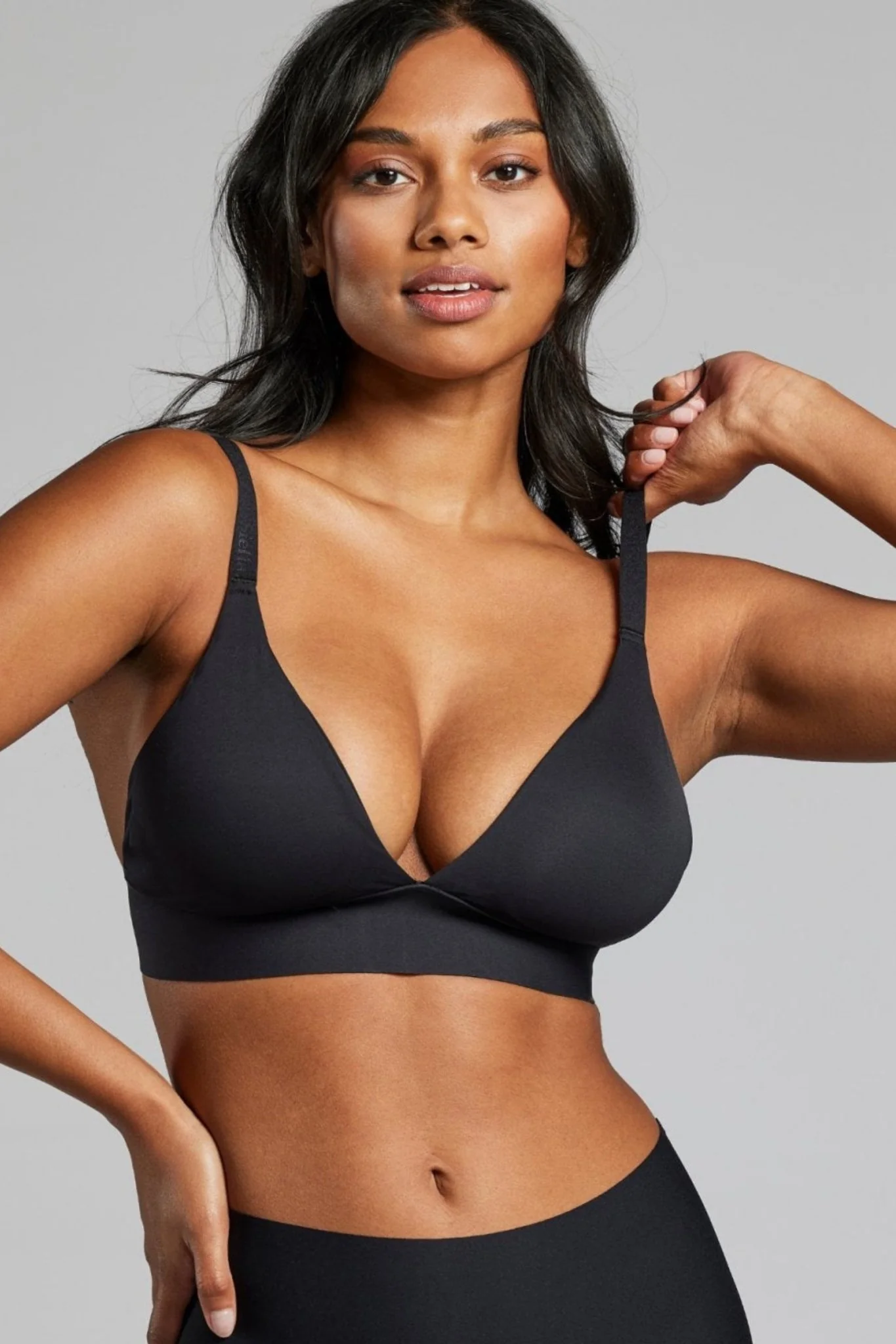 No-Show Triangle Bra - Image 8
