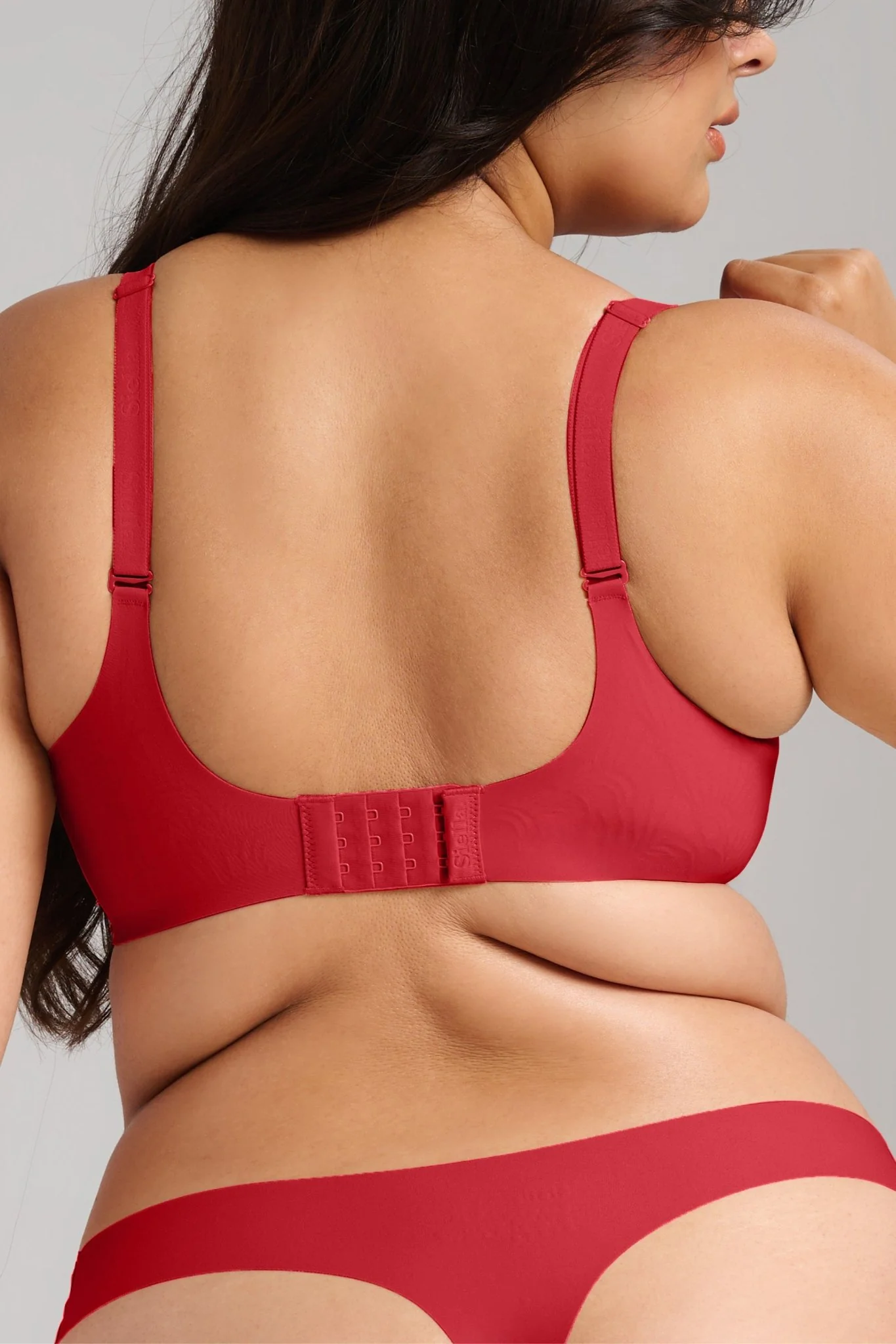 No-Show V-Neck Bra - Image 37