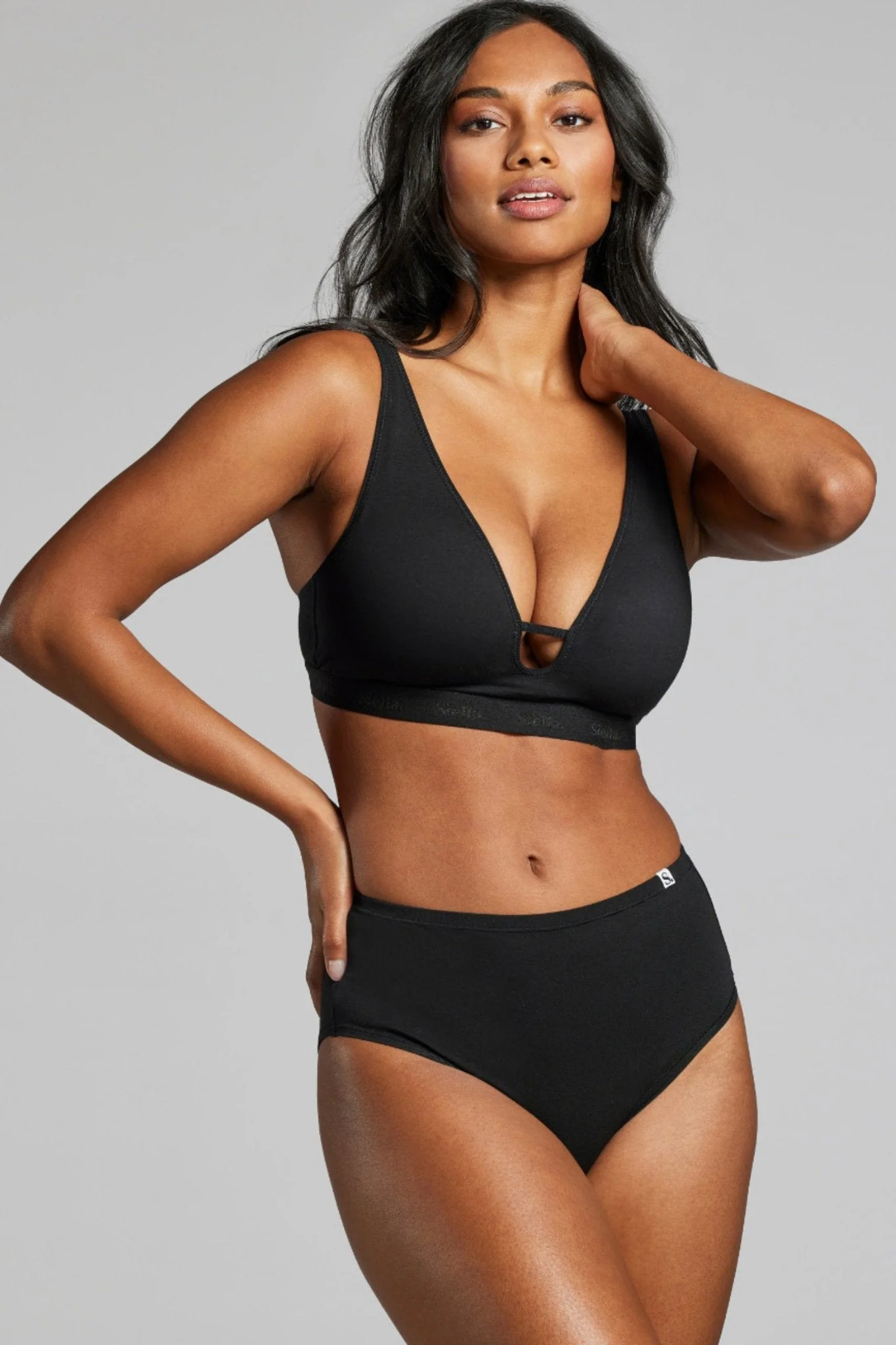 Organic Cotton Plunge Foam Bra - Image 15