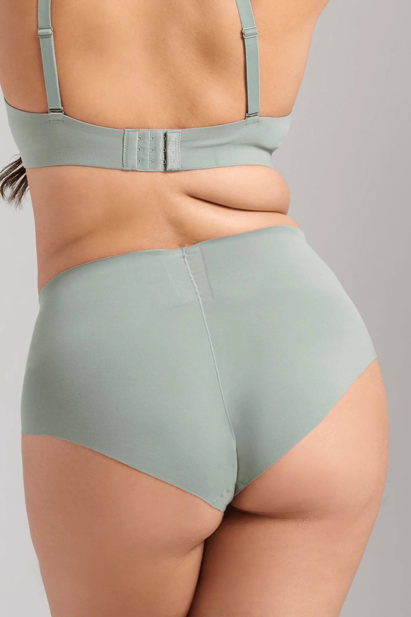 Organic Cotton No-Show Shaping Brief - Image 10