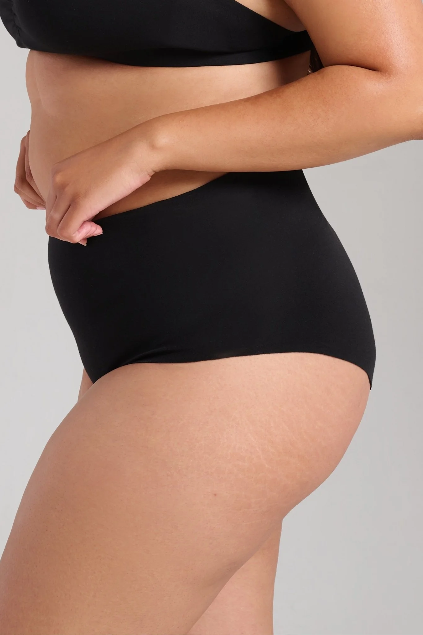 Organic Cotton No-Show Shaping Brief - Image 16