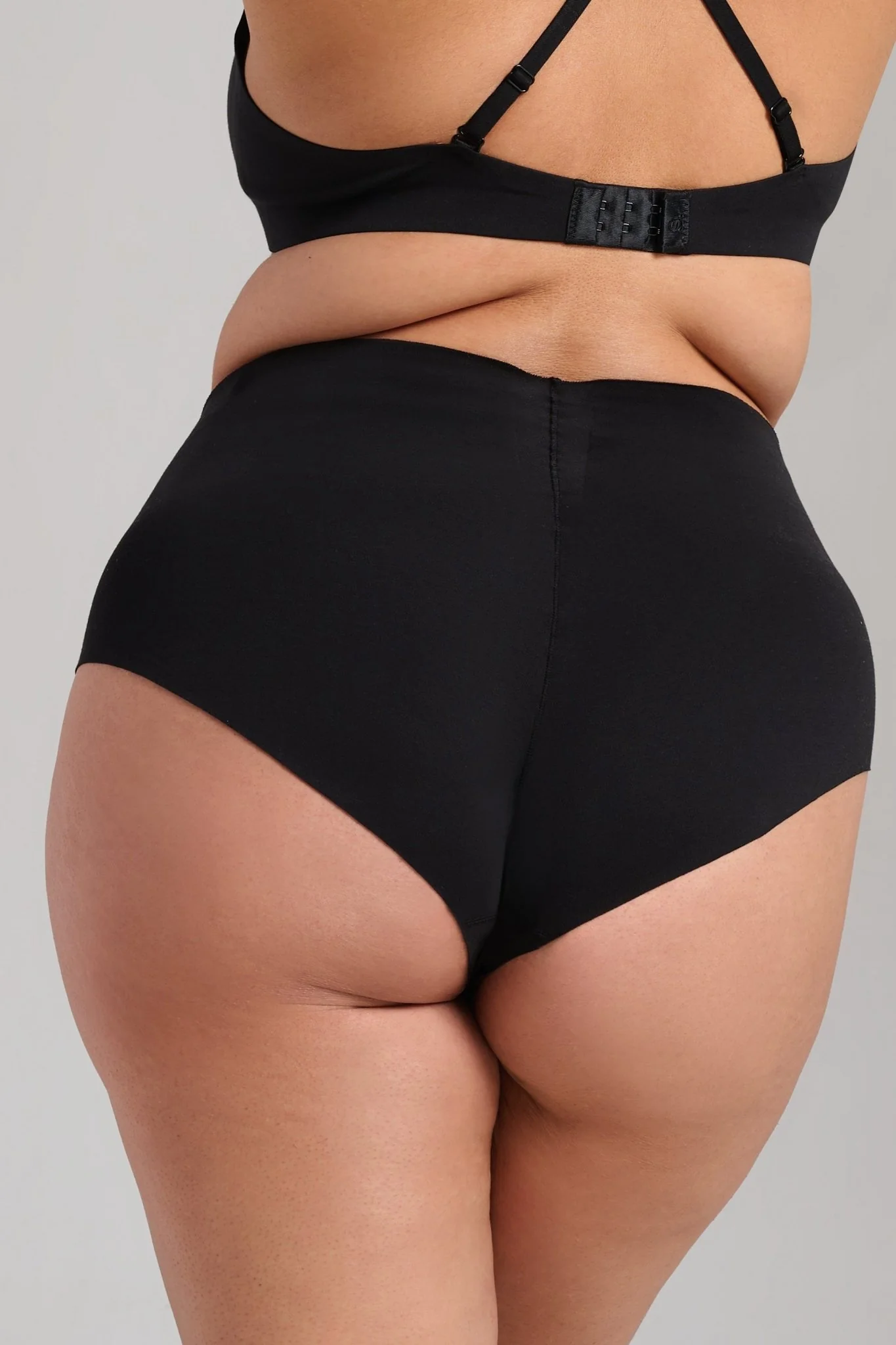 Organic Cotton No-Show Shaping Brief - Image 18