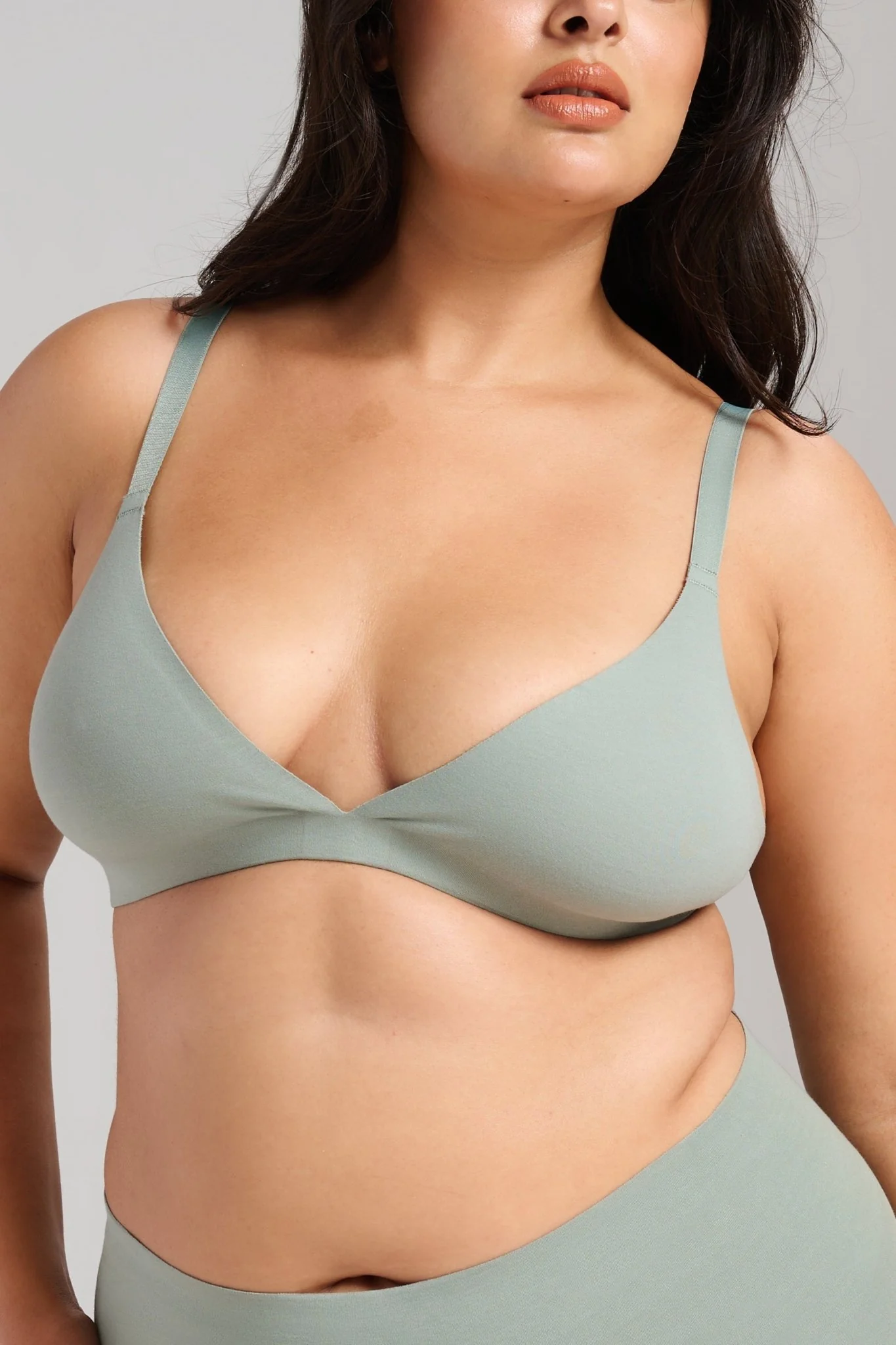 Organic Cotton No-Show Triangle Bra - Image 19