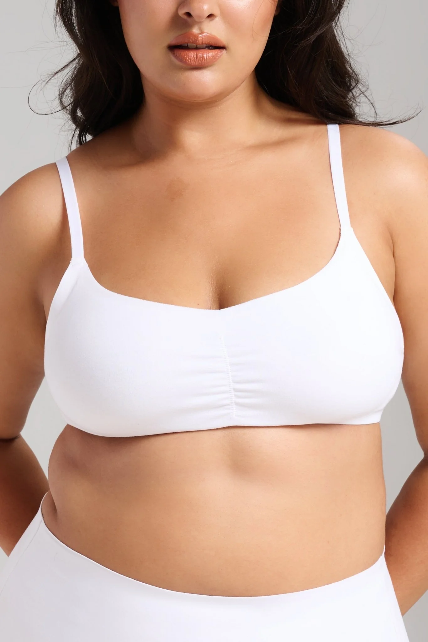Organic Cotton No-Show V-Scoop Bra - Image 13
