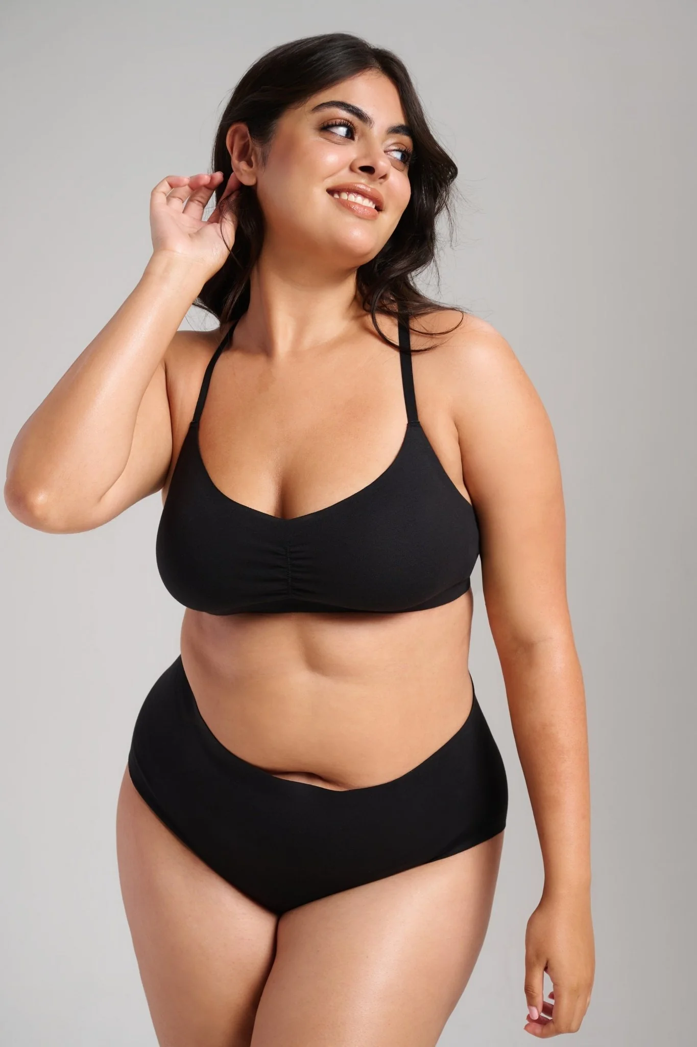 Organic Cotton No-Show V-Scoop Bra - Image 26