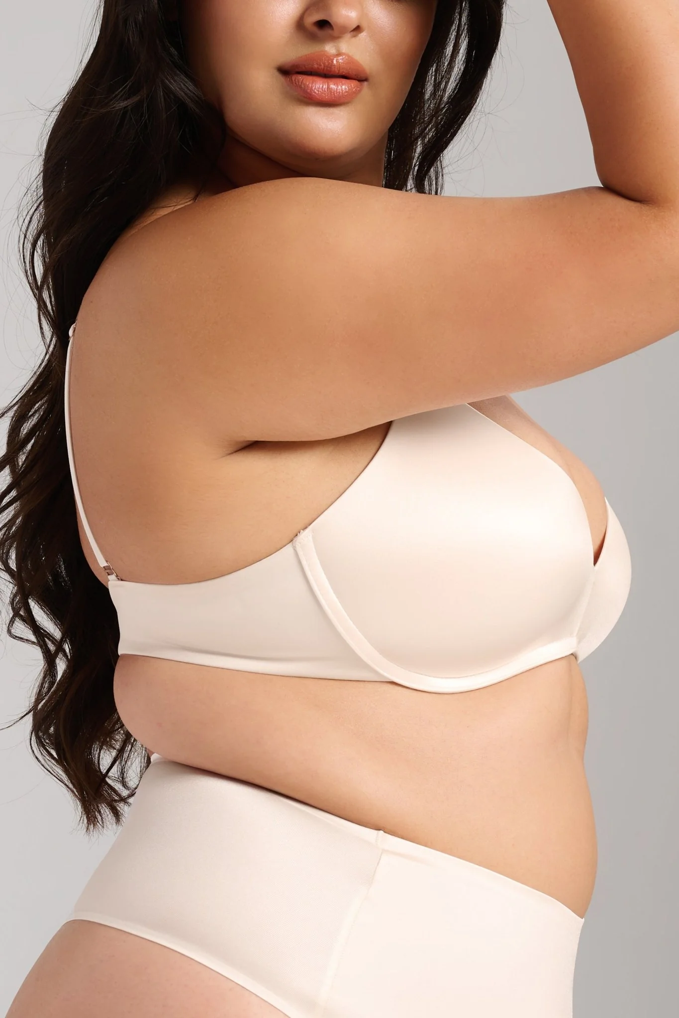 Smooth Satin Luxe Lift Bra - Image 8
